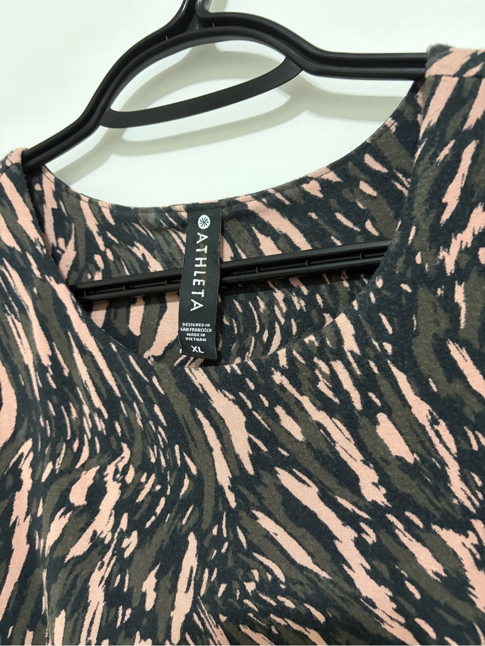 Athleta Sleeveless Abstract Midi Dress - Picture 4 of 5